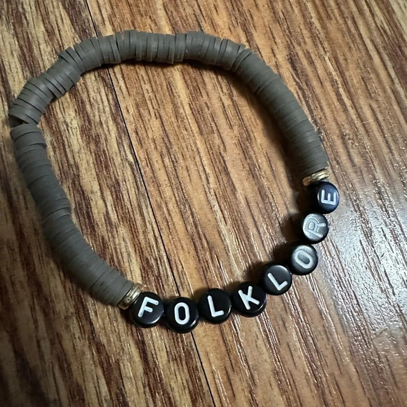 NWOT Friendship Bracelets Set 11 Pieces Album Inspired - Picture 12 of 15